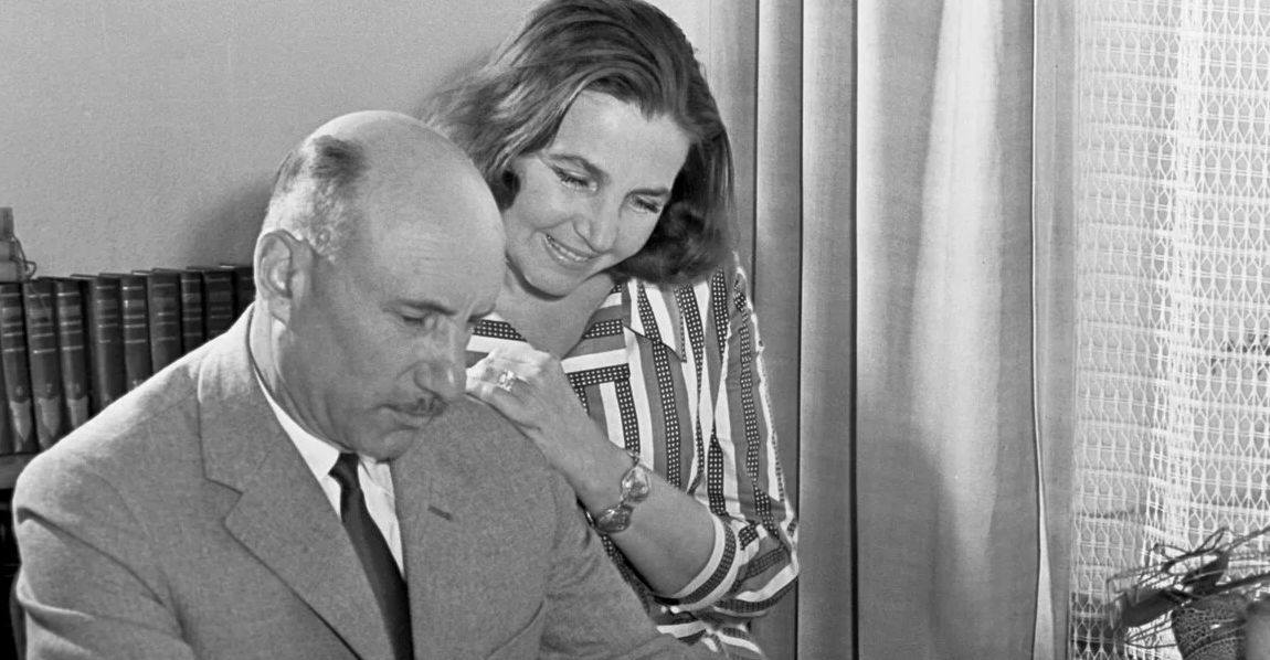 Тамара Макарова и Сергей Герасимов. Яндекс картинки.