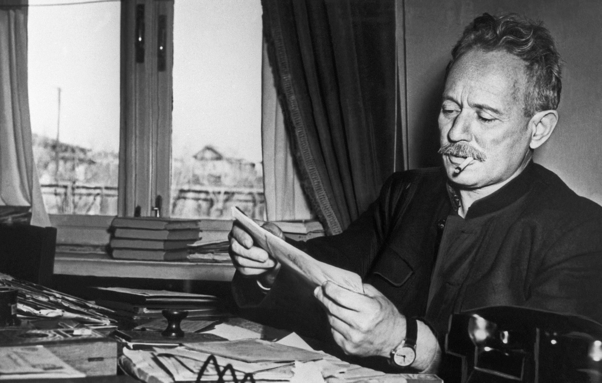    Михаил Шолохов  Василий Турбин/ТАСС