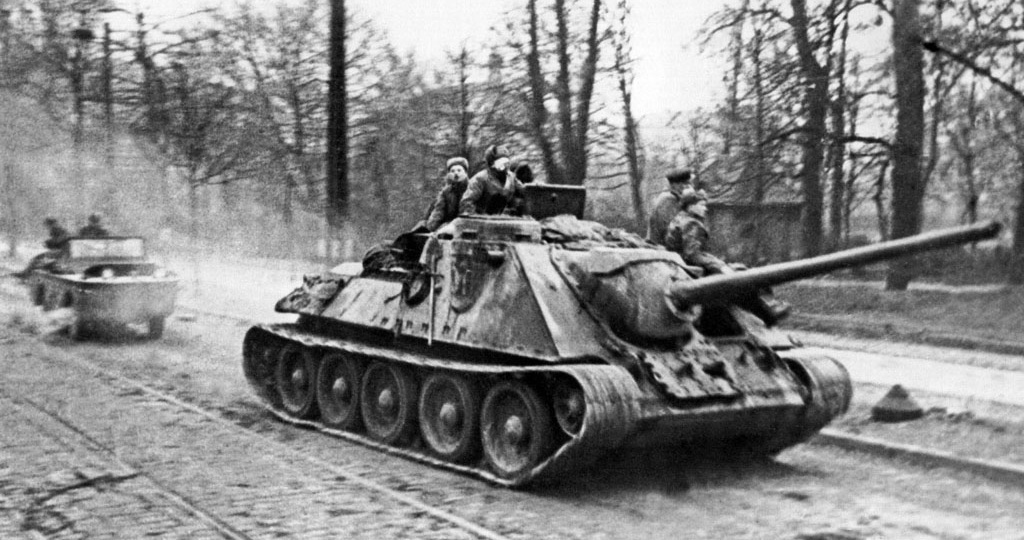 Промежуточное звено между СУ-85 и СУ-100