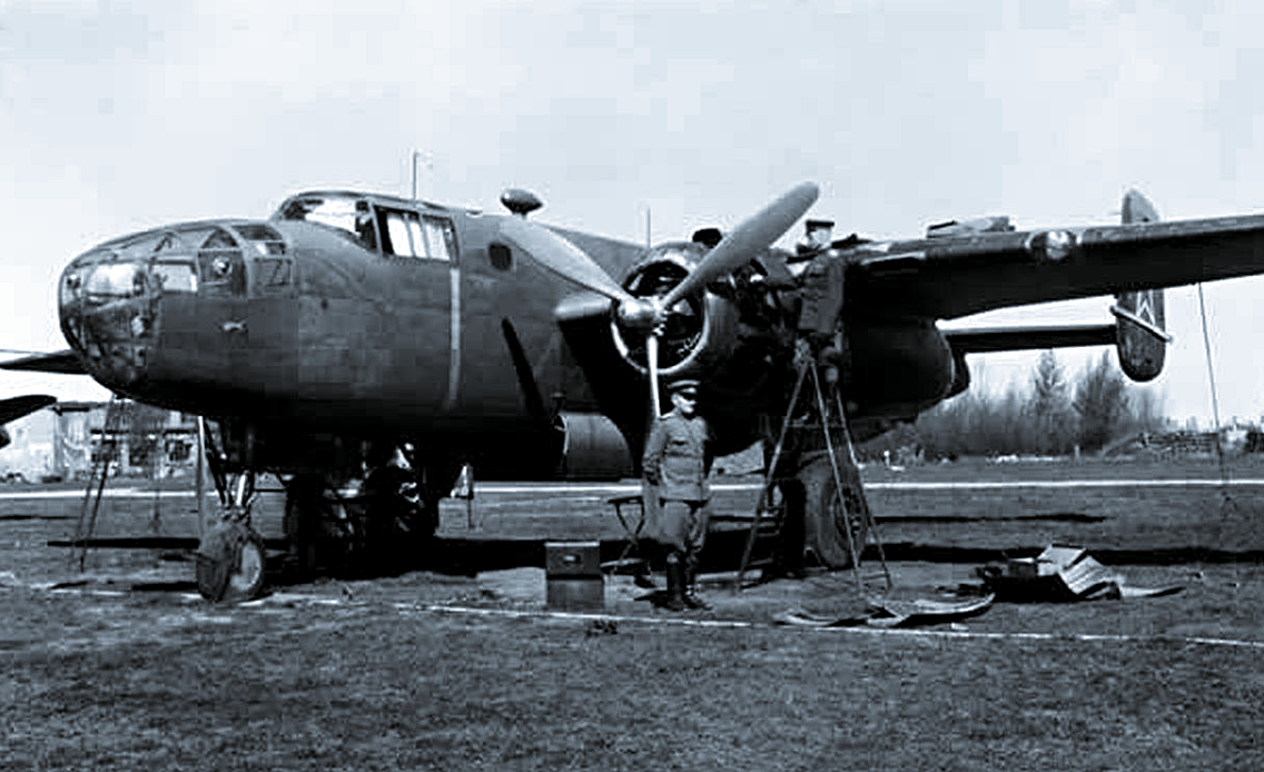 Американский бомбардировщик среднего радиуса действия North American B-25 Mitchell.