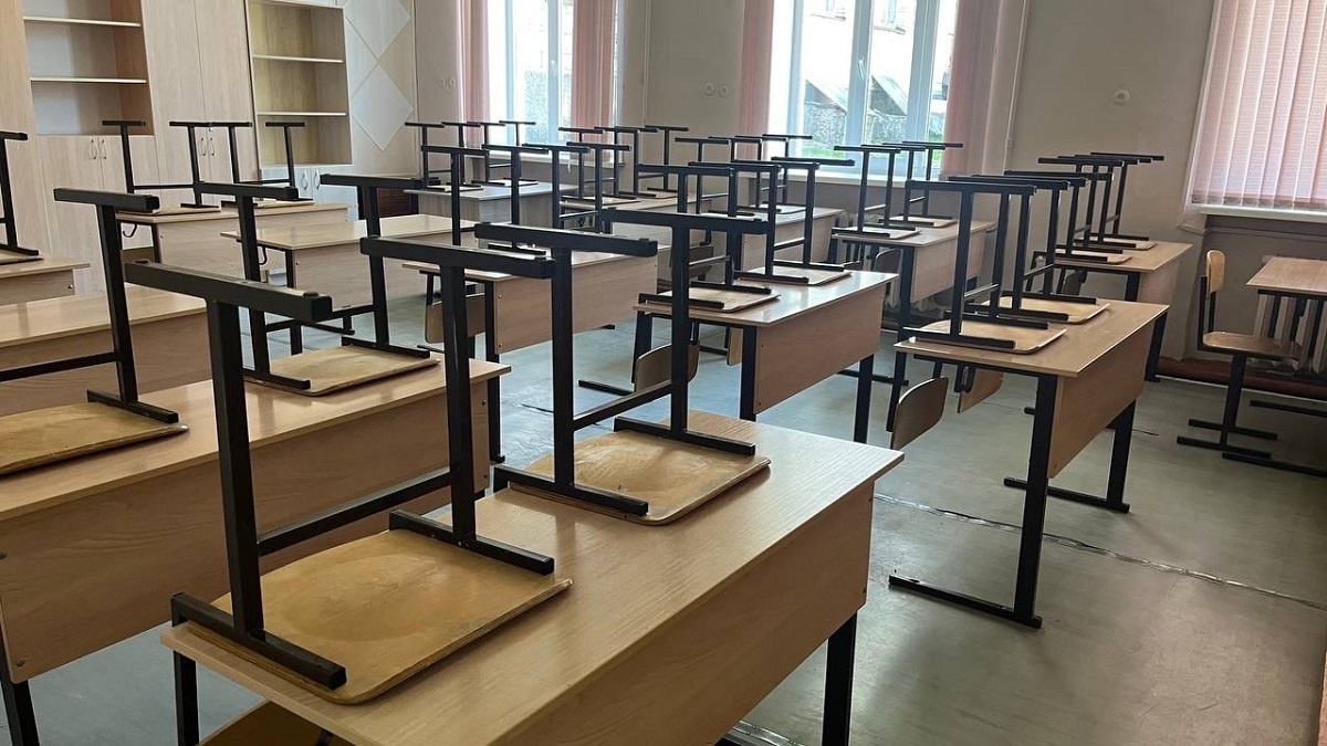    «Едь», «ехай», «езжай», «поезжай» – вот как должен говорить образованый человек, запомните раз и навсегда