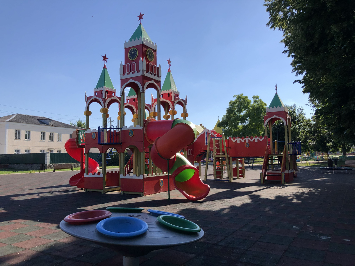 В центре славного среднерусского городка