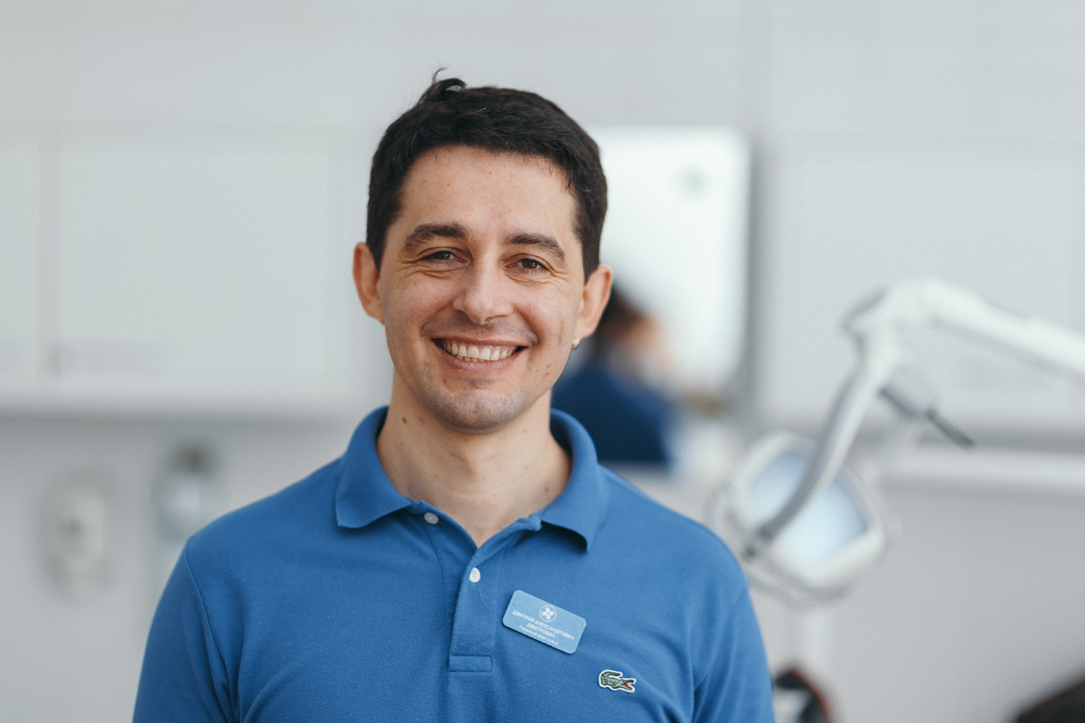 Фотография взята с сайта стоматологии Дмитрович Фэмили https://www.dmitrovich.ru/