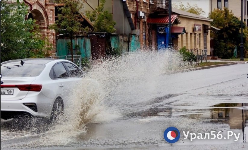    Суд обязал администрацию Оренбурга выплатить женщине почти полмиллиона за затопленный автомобиль