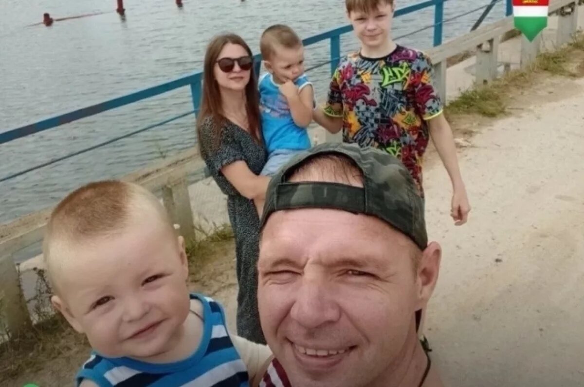    Калужским отцам вручили медали «Отцовская доблесть»