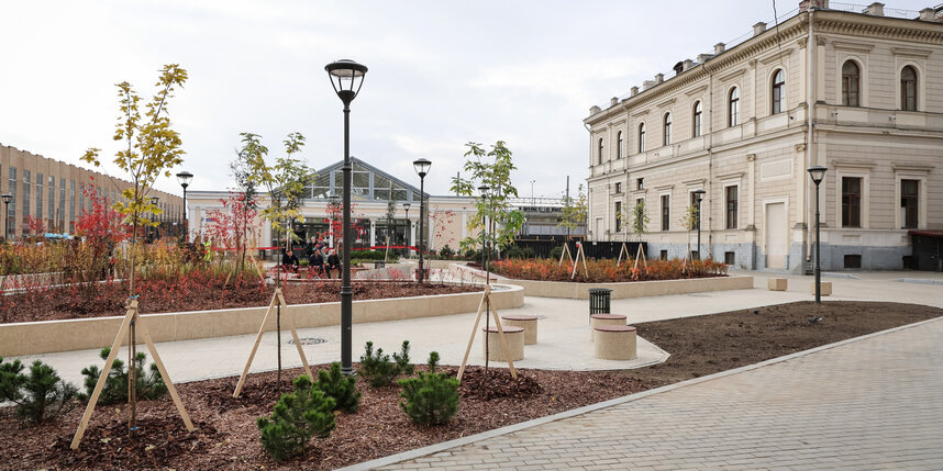    У Балтийского вокзала создали новое пространствоgov.spb.ru