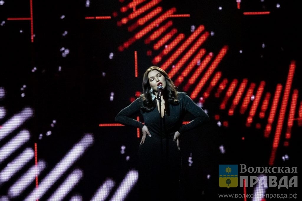 Певицу из Волгограда отметили на государственном уровне📷    Певица Ирина Дубцова из Волгограда получила награду от Путина
