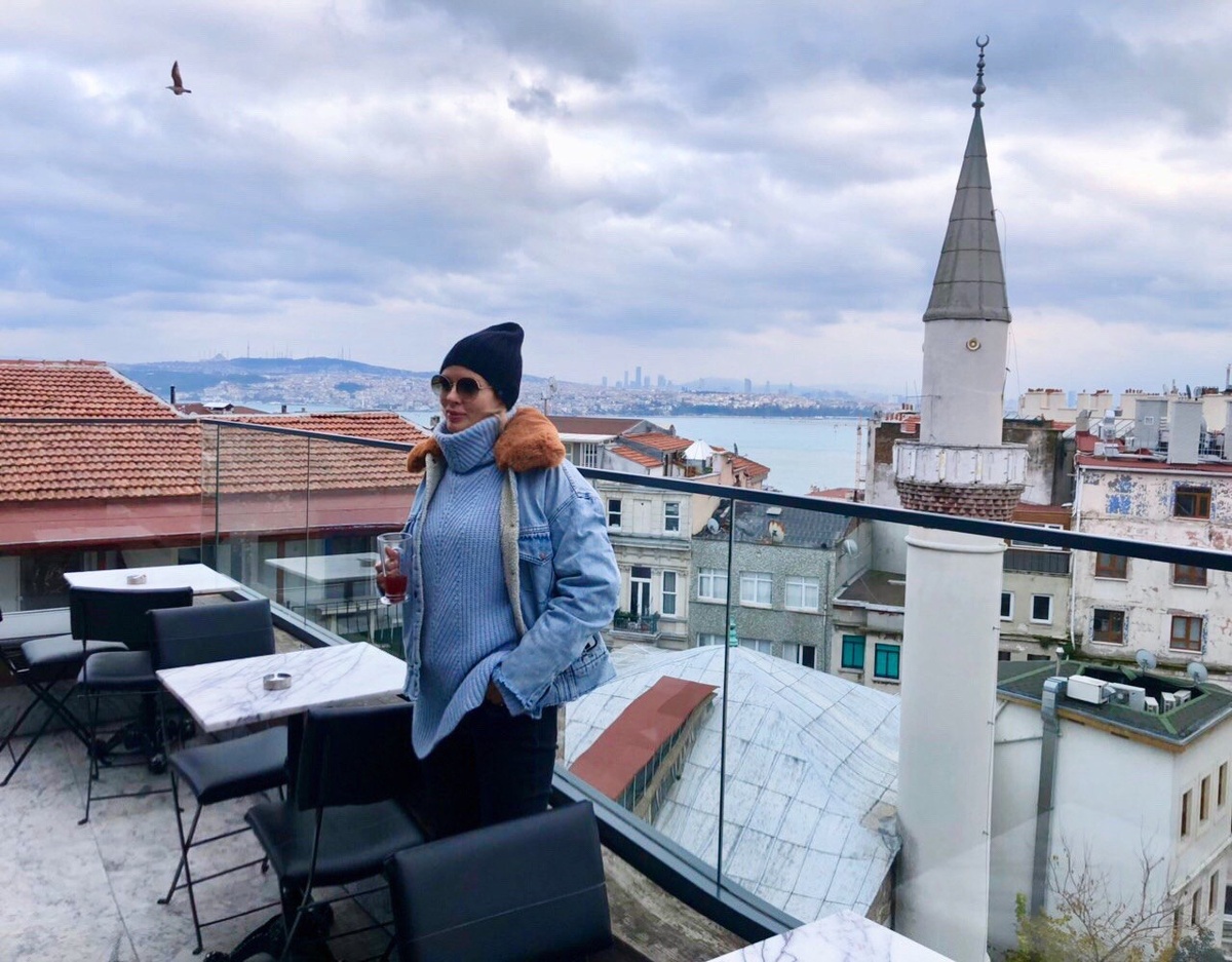 На фото: 
ведущая прогноза погоды на канале "Россия 1" Татьяна Антонова