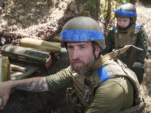    Фото: ТАСС/AP/Evgeniy Maloletka