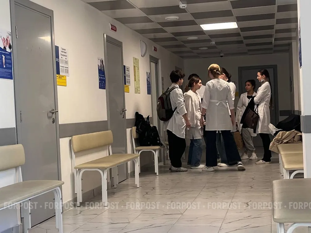 Наиболее остро кадровый голод ощущается в медицине
Фото:
Татьяна Воробьёва / ForPost