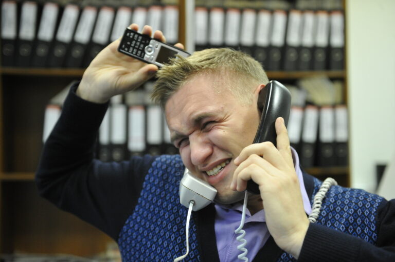    Психолог предупредила оренбуржцев, что стать жертвой мошенников может каждый  Алла Черкесатова