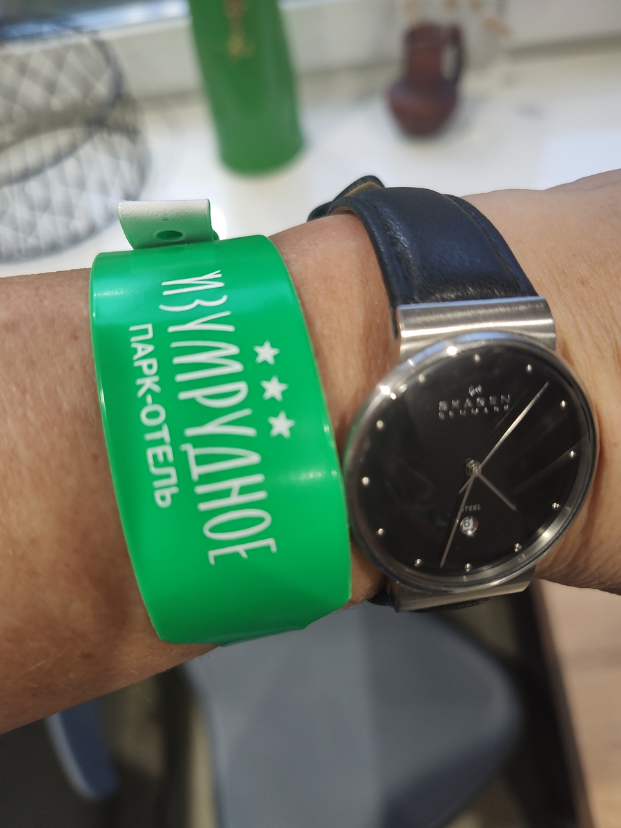 А часики-то всё тикают...