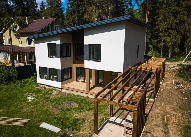 Чем и когда отделывать фасад газобетонного дома, чтобы не было трещин и сырости