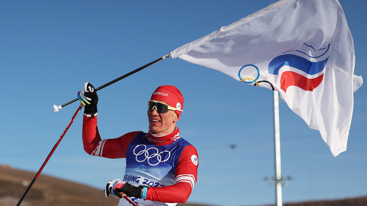 Александр Большунов Пекин 2022