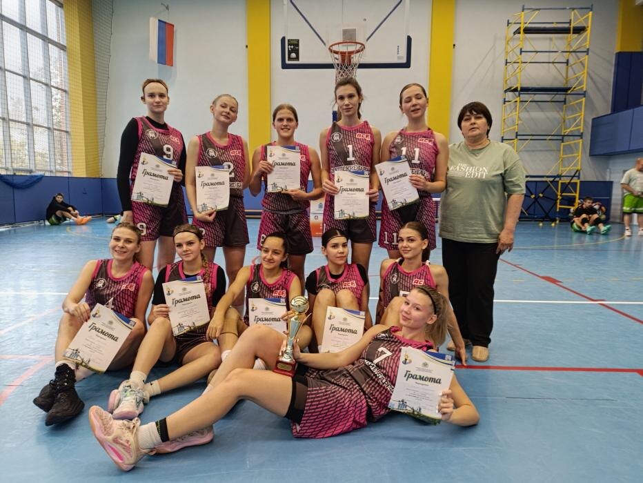 Подведены итоги Кубка Пскова по баскетболу среди женщин
Фото: Федерация баскетбола Пскова