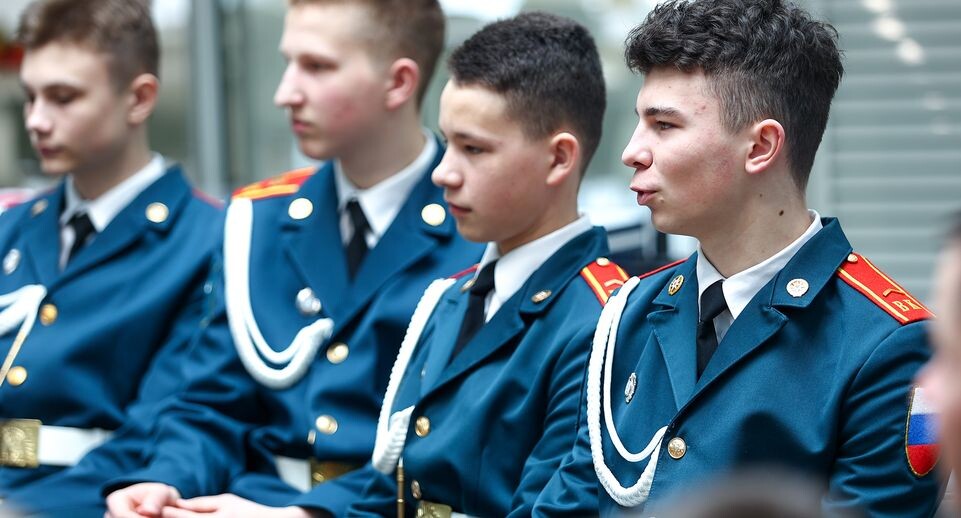    Встреча Губернатора Подмосковья с ребятами из кадетской школы «Корабелы Прионежья» / Медиасток.рф