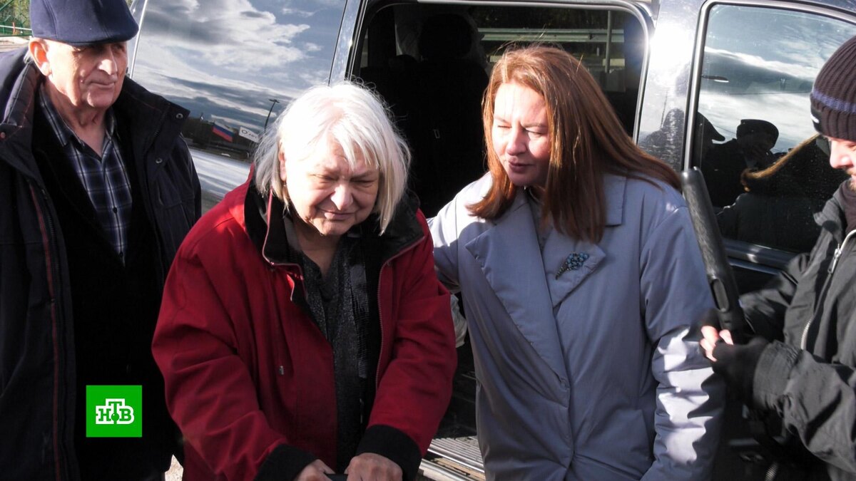    Псков принял депортированных из Латвии 75-летнюю поэтессу и ее мужа-латыша