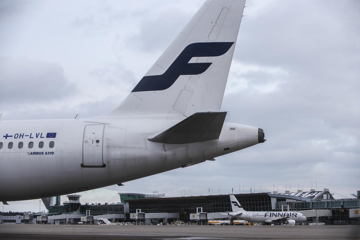 Автор фото: Сергей Коньков / "Деловой Петербург". Самолёты авиакомпании Finnair в аэропорту Хельсинки-Вантаа. Финляндия.


