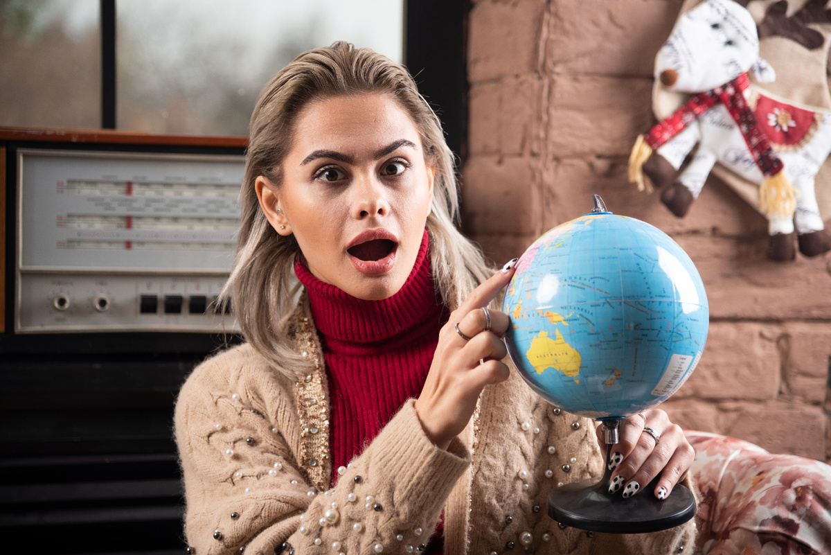 «Если конец — то всем сразу»: как новости о конце света порабощают наш разум объясняет клинический психолог Станислав Самбурский. Фото https://ru.freepik.com/