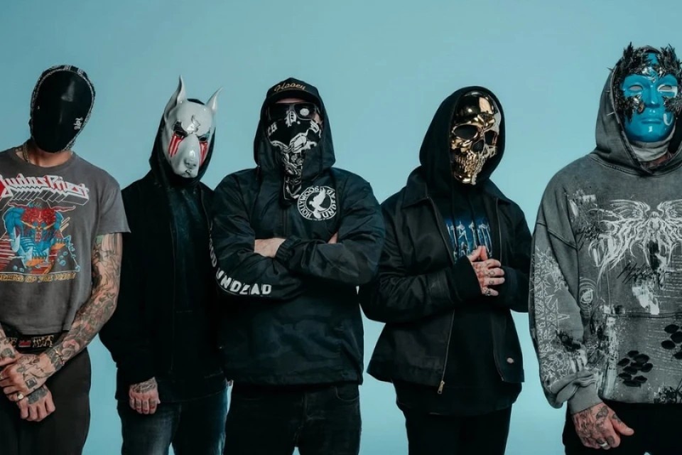    Группа Hollywood Undead отменила концерты в РФ под давлением общественности из социальной сети