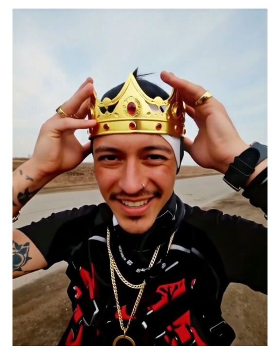 так ИИ видит меня богатого