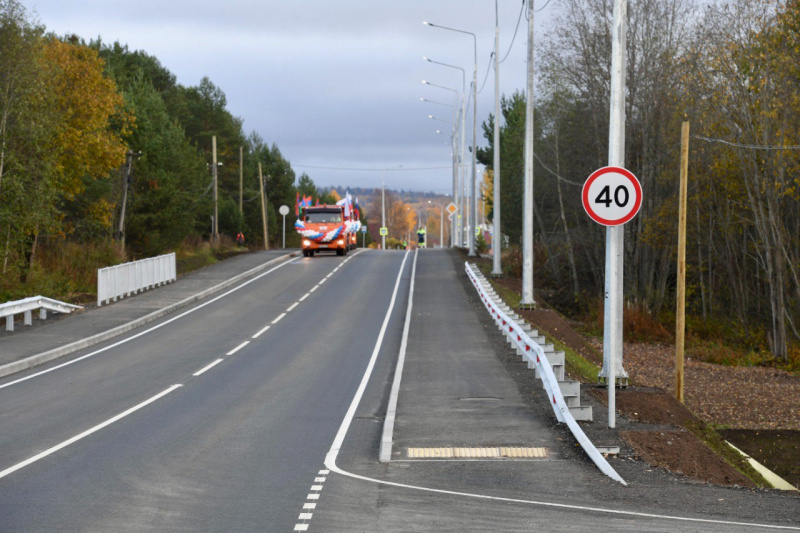    Глава Карелии показал, как Путин открыл дорогу в Прионежьескрин видео
