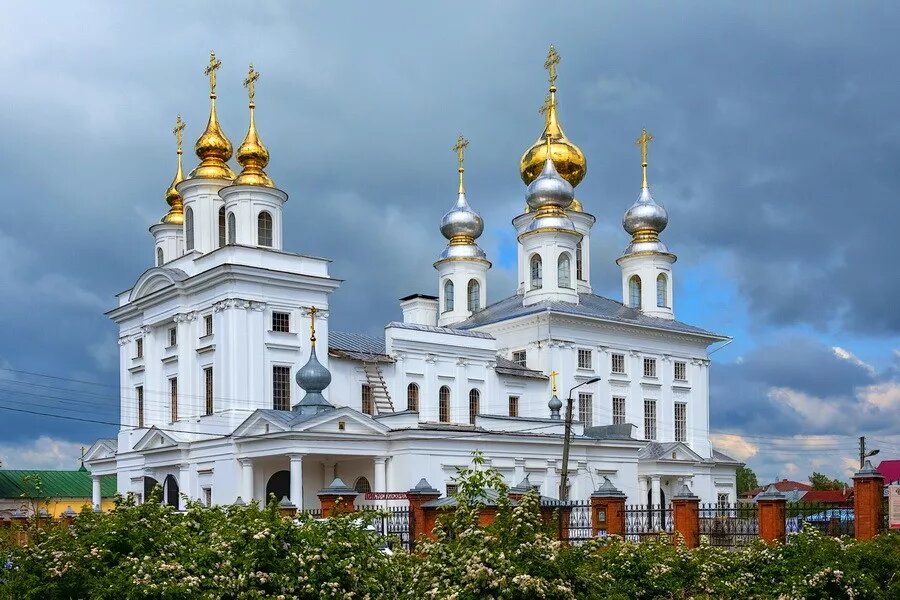 Воскресенский собор