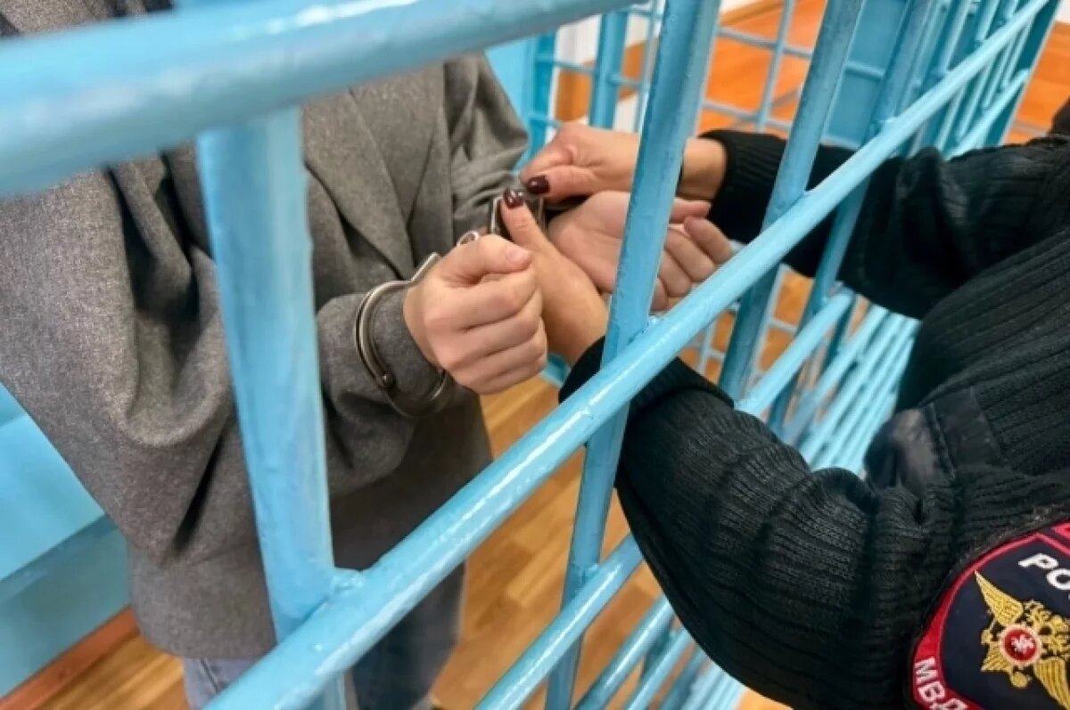    Курьера мошенников осудят за обман пенсионеров в Чите