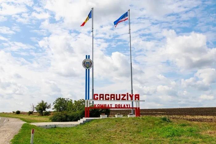 Обложка © Shutterstock / FOTODOM / Gagarin Iurii