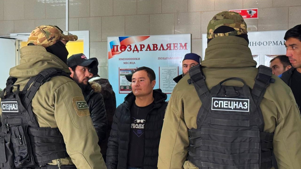    «Мы домой едем!» - очередная партия мигрантов из Югры отправилась на Родину