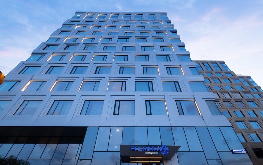 Лаконичная современная архитектура