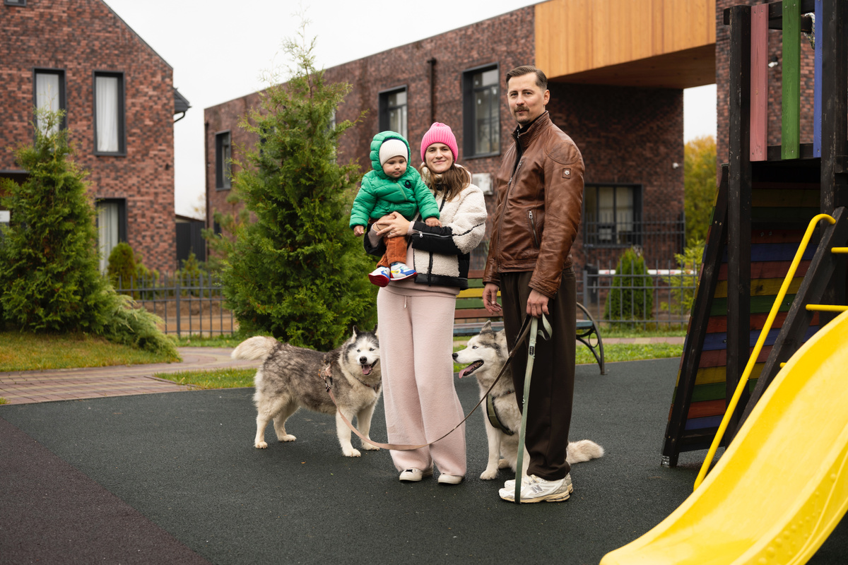 Наши соседи: Анна, Илья, Егор, Скала и Норд