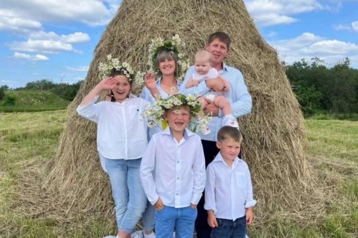    Свердловская семья Денисовых победила в конкурсе «Семья года»