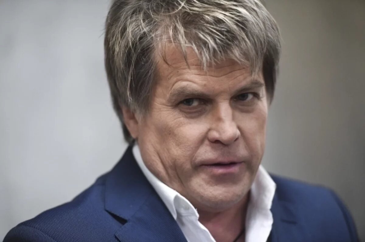    Глызин заявил, что не в курсе поданного на него в суд Москвы иска