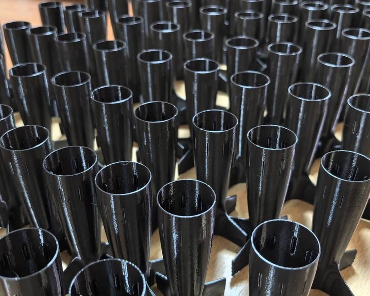     Курские таможенники передали бойцам СВО устройства для управления БПЛА