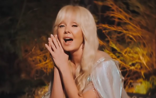 Фото: Prt Scr youtube.com / valeriyaofficial