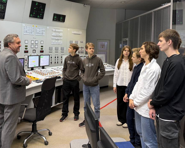     Курские школьники примерили роль специалистов АЭС