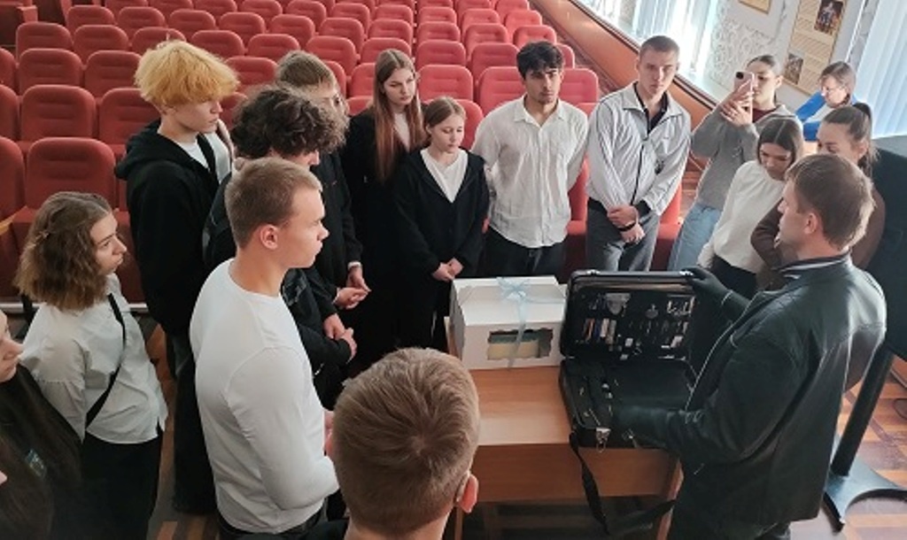 Листайте вправо, чтобы увидеть больше изображений