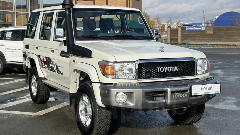     Toyota Land Cruiser за 7 млн рублей в Барнауле Drom.ru