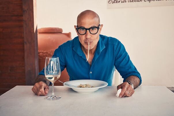 Кадр из сериала ,,Туччи в Италии,, Реж Стенли Туччи