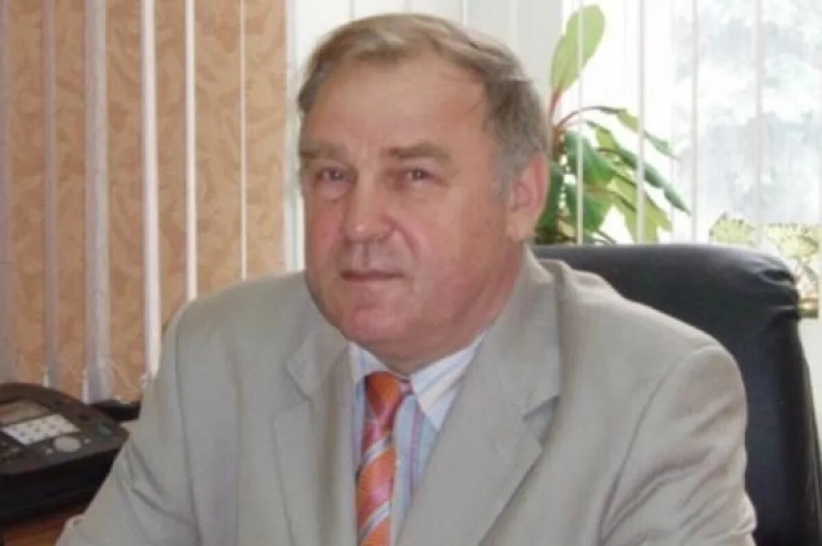    Умер известный ульяновский хирург и педагог Владимир Мидленко