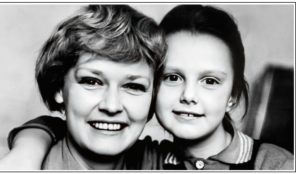 Нина Гребешкова с дочкой