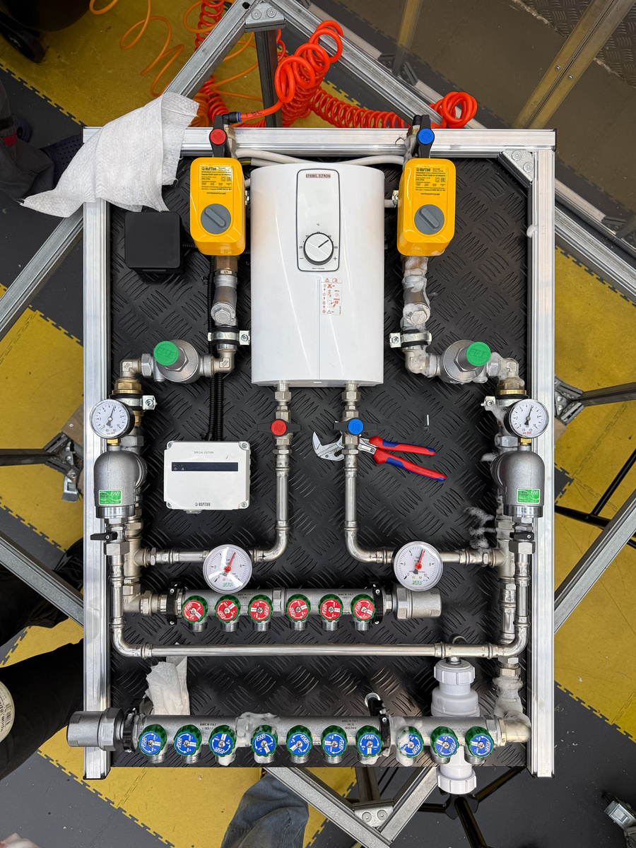 Каждый готовый узел водоразбора проходит жёсткую проверку ещё до того, как попадёт к заказчику