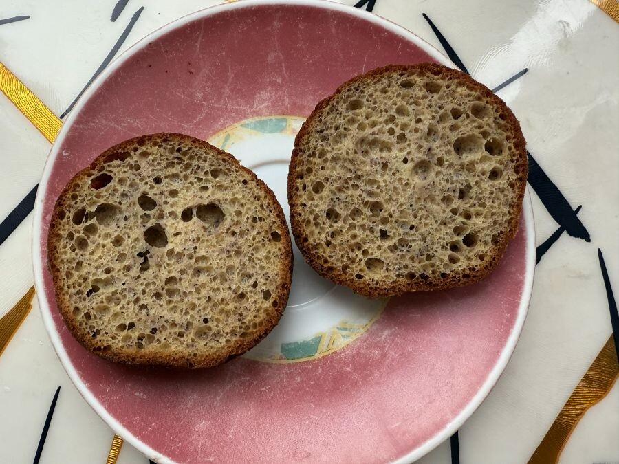 вот такие ноздреватые внутри