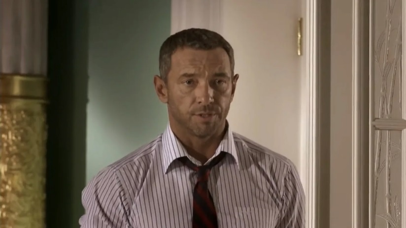  Максим Дрозд в сериале "Станица" в роли главаря банды Николая Волкова /из доступного фонда Яндекс.Картинки/