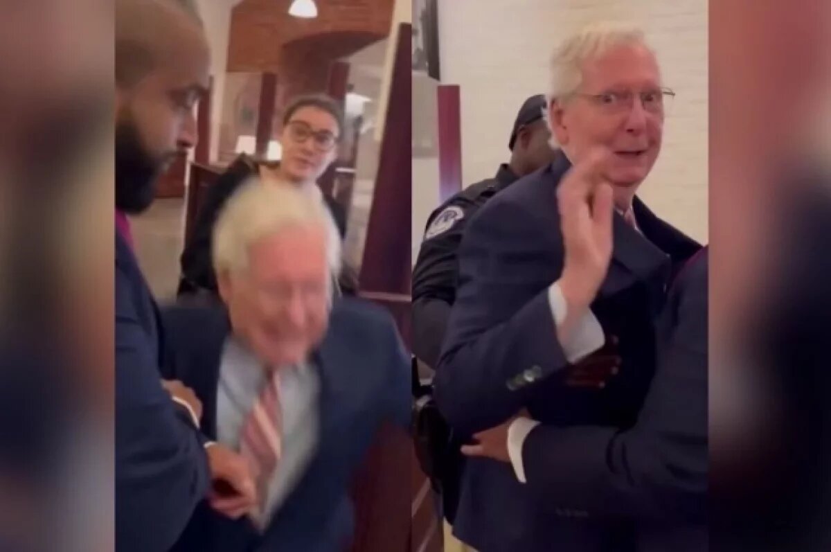    Сенатор США Макконнелл упал после вопроса репортера о миграционных центрах