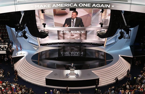    Выступление Питера Тиля на съезде Республиканской партии США. Фото: Rick Wilking / Reuters