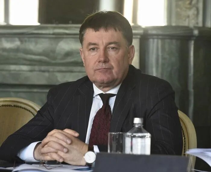 Виктор Момотов в должности секретаря Пленума Верховного Суда Российской Федерации на куруглом столе, посвященном вопросам обеспечения необходимых гарантий адвокатской деятельности// Фото: пресс-служба Верховного Суда РФ