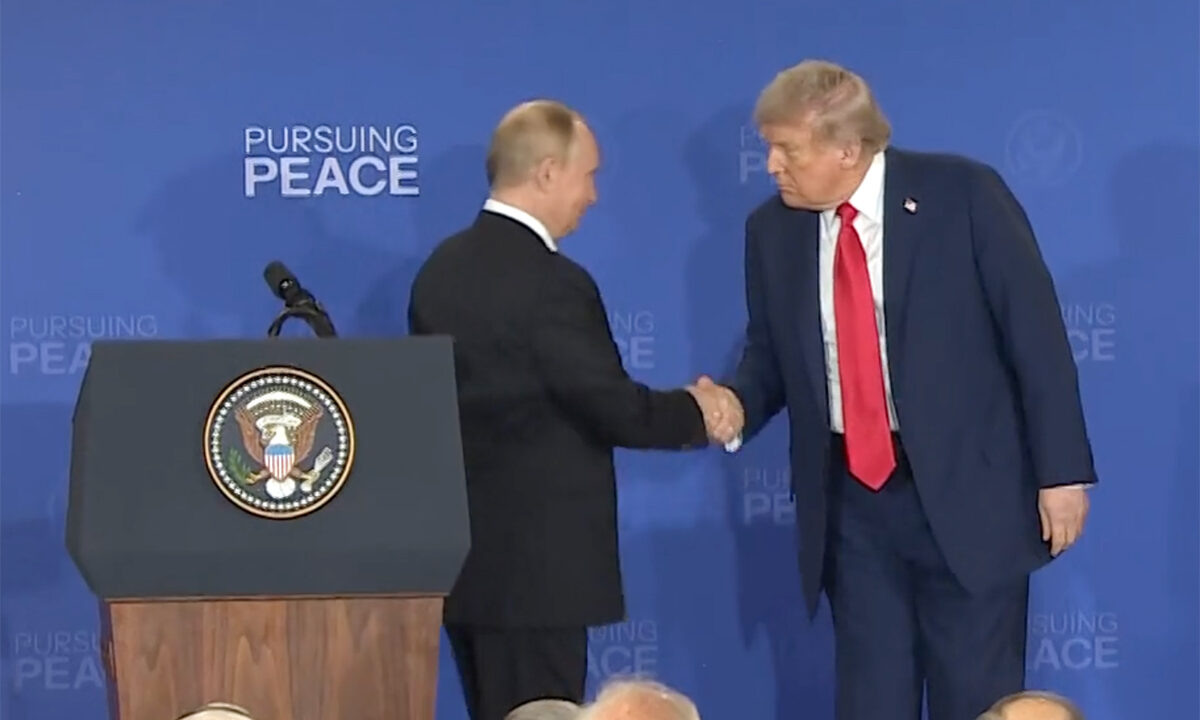    Скриншот видео пресс-службы Кремля