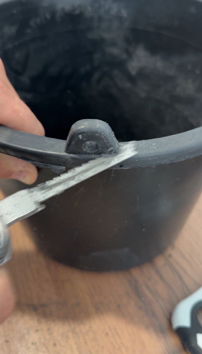 срезаем ушки